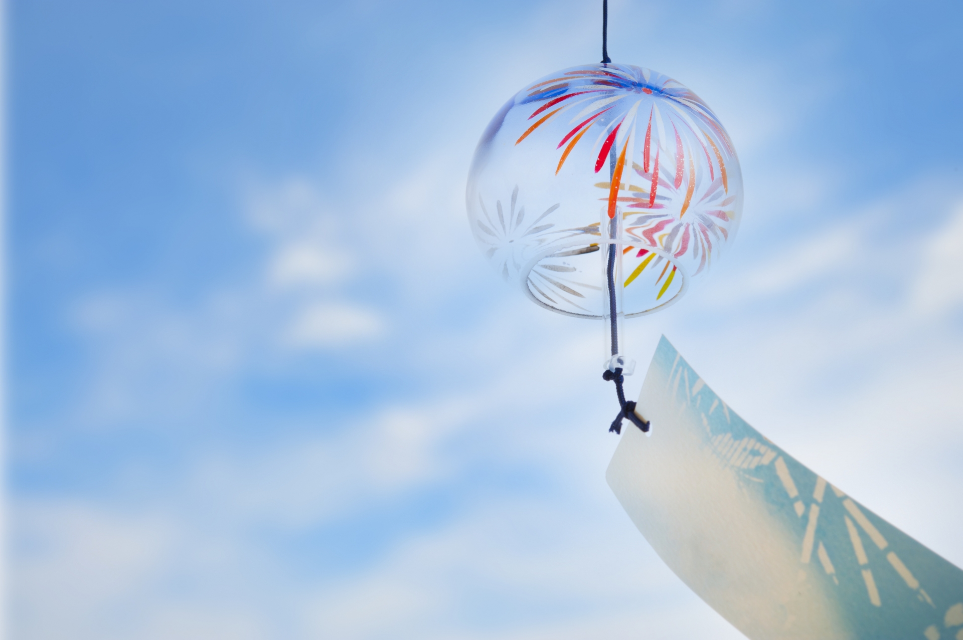 【夏本番！】電気代を抑えて賢く涼しく暮らす5つのポイント💡 画像