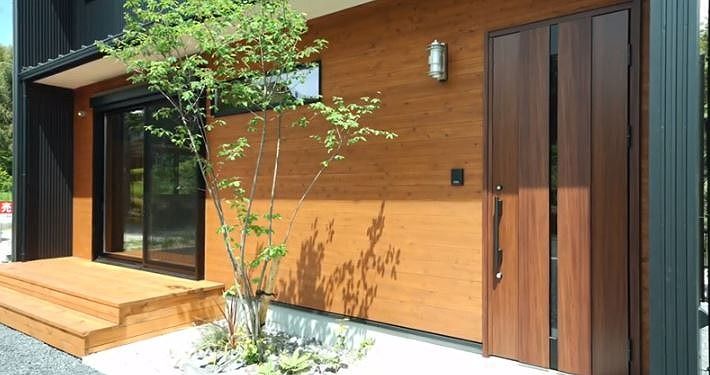 梅雨でもじめじめしない紬の家 アイキャッチ画像