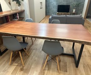 自慢の素敵なテーブル！ アイキャッチ画像