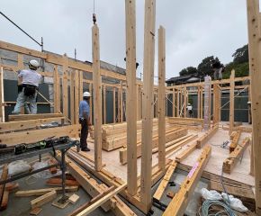 新築住宅の建て方を行いました アイキャッチ画像