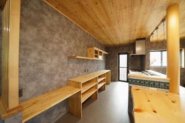 お施主様の使いやすい高さのオーダーメイド背面収納