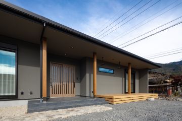 省エネ効果のある1820㎜の深い軒の出