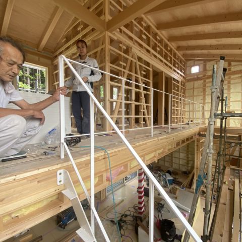 アイアン階段で木造住宅にアクセント♪ アイキャッチ画像