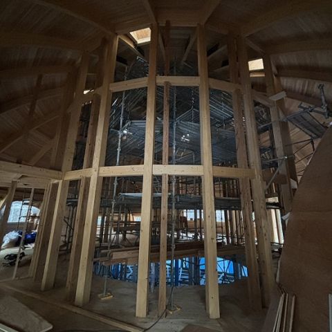 円形の建物 アイキャッチ画像