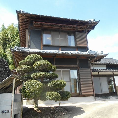 恵那市中野方町【中古住宅】 アイキャッチ画像